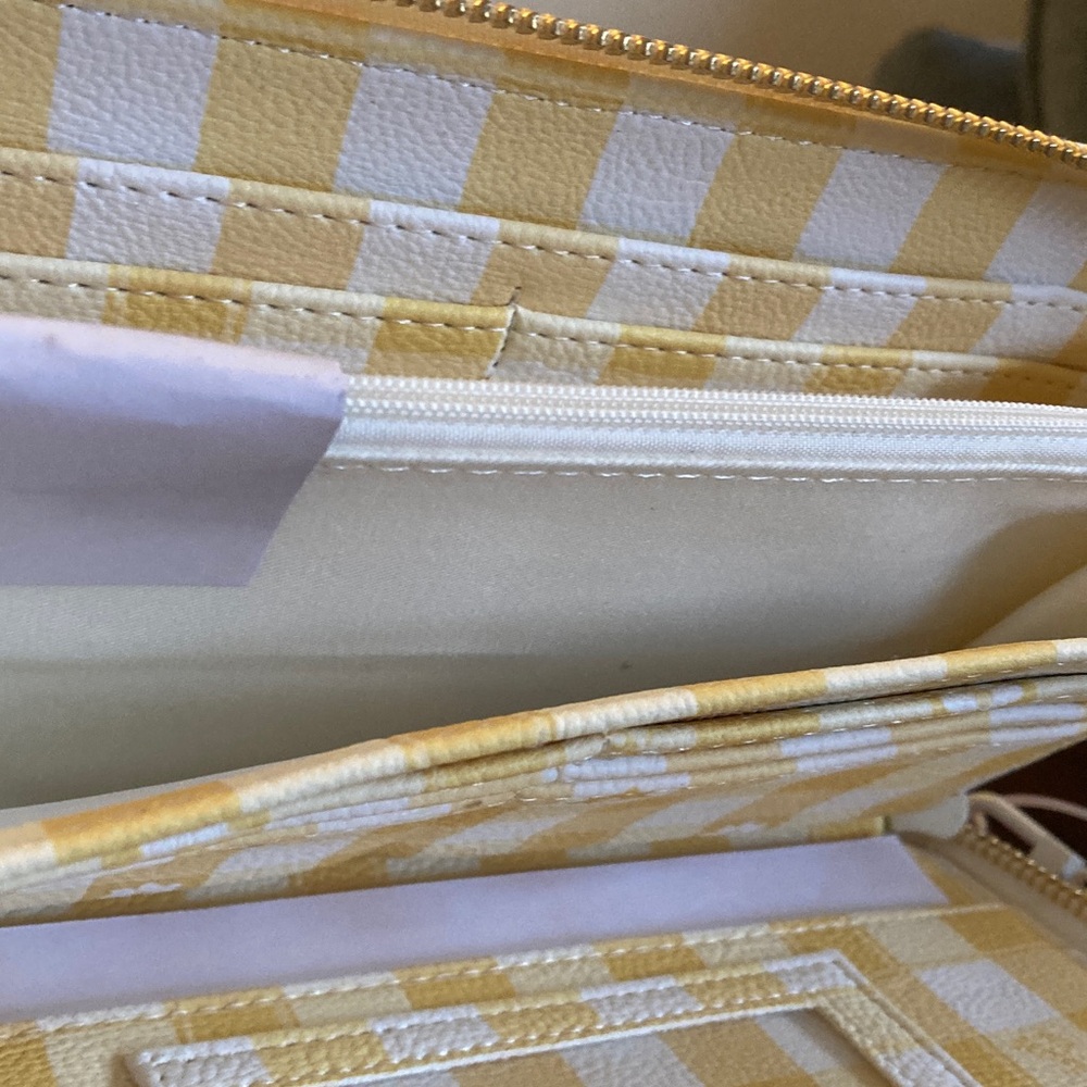 Betsey Johnson Yellow and White Gingham Zip Wallet with Daisies - Picture 9 of 10